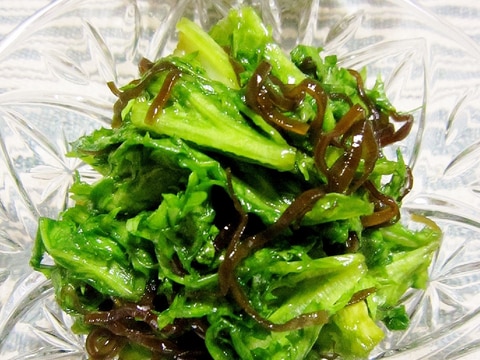 夕飯の一品に簡単☆わさび菜の塩こん漬け